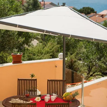 Apartamento Poolside House Nina Trogir