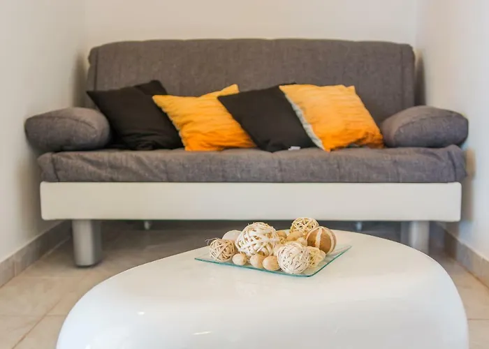 Apartman Poolside House Nina Trogir