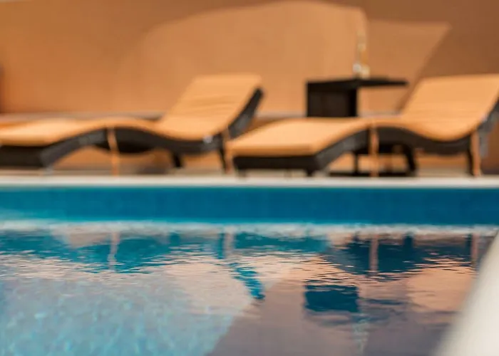 Poolside House Nina Apartman Trogir