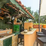 Poolside House Nina Appartamento *